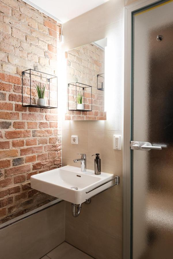 Luxurious Urban Living - Premium Downtown Apartments Next To Hbf Berlin Eksteriør bilde